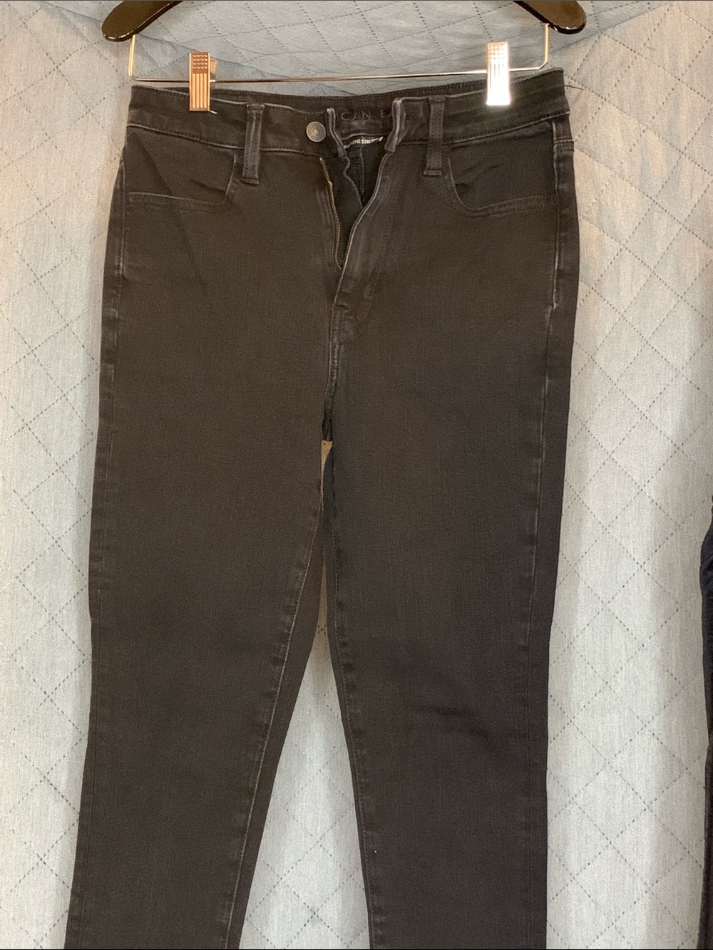 #231 American Eagle Outfitters Black High-Rise Skinny Jeans